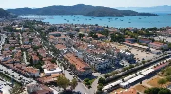 شقق حديثة قريبة من الميناء ومركز مدينة Fethiye
